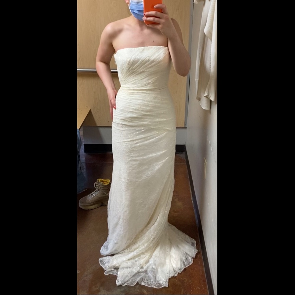 Size 4 Vera Wang Wedding Gown. Used- like new.